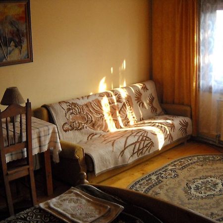 Hôtel Smerekova Hata à Yasinya Extérieur photo