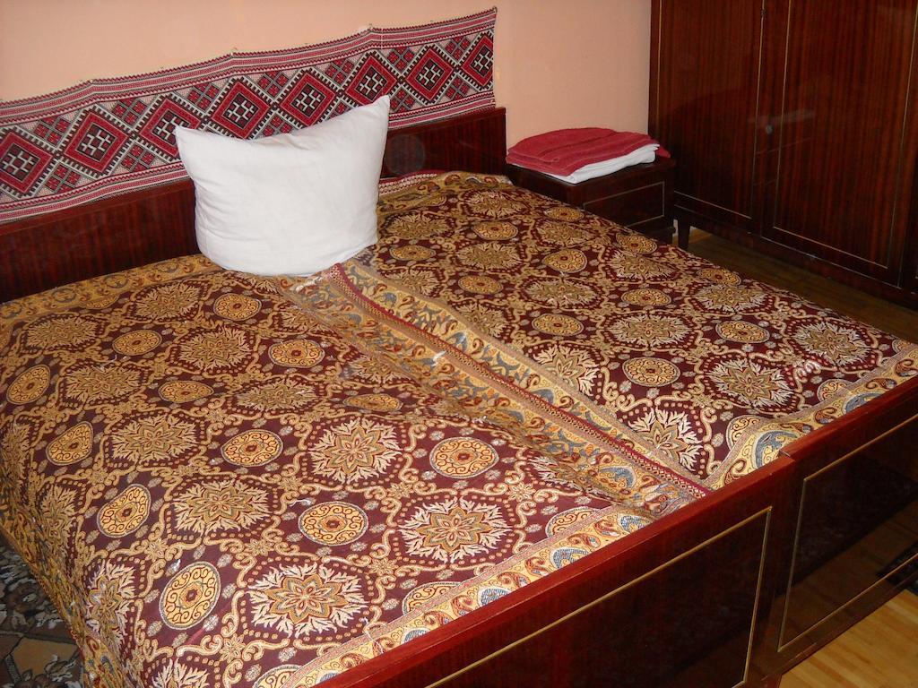 Hôtel Smerekova Hata à Yasinya Chambre photo
